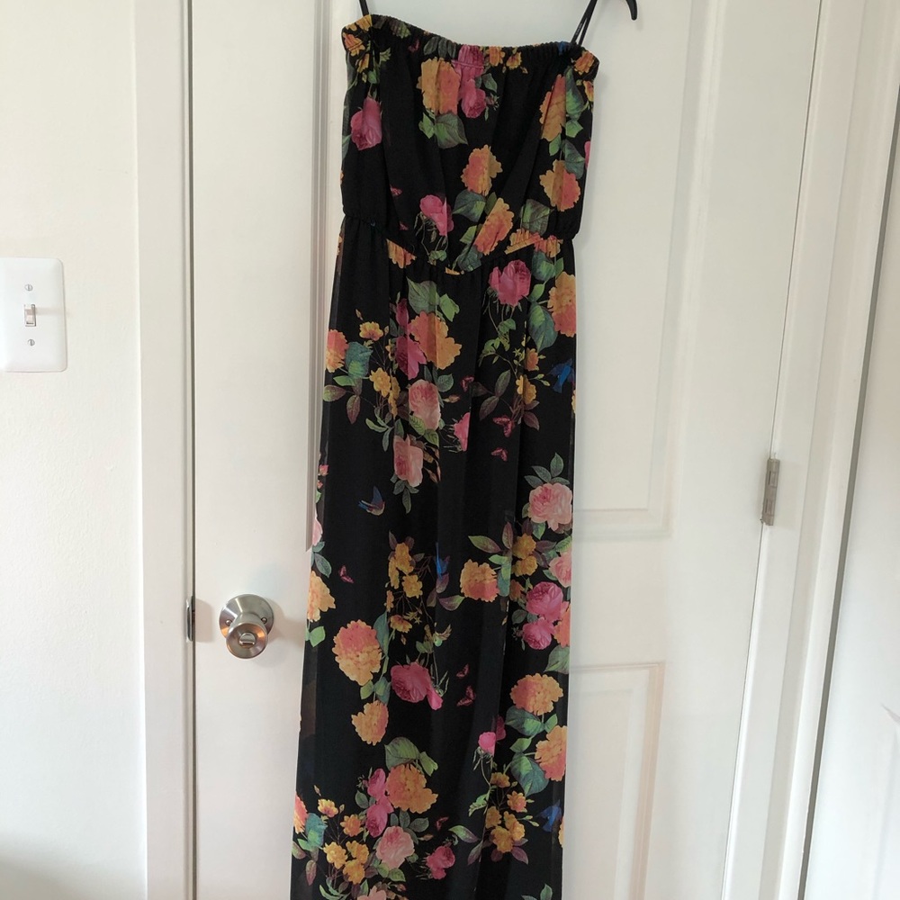 Floral strapless Maxi Dress